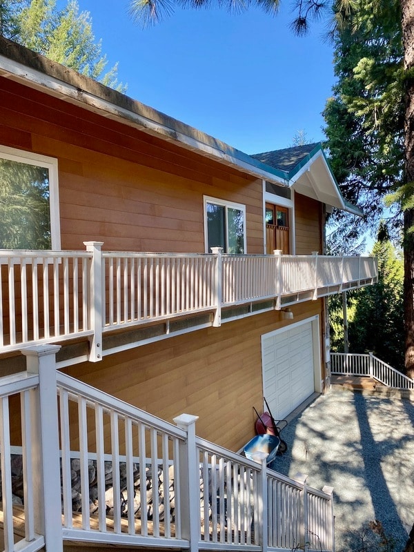 property at 13055 Summit Ridge Dr