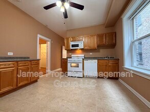 2524 W Cortez St in Chicago, IL - Building Photo - Building Photo