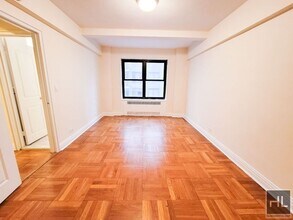 EAST 56 STREET, Unit 7L in New York, NY - Building Photo - Building Photo