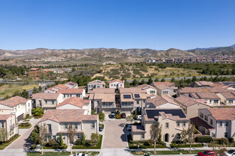 Legado in Irvine, CA - Foto de edificio - Building Photo