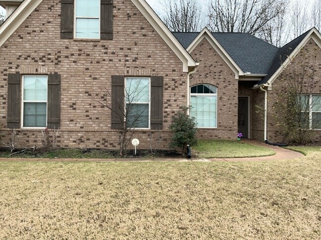 property at 5446 Meadowbriar Trail