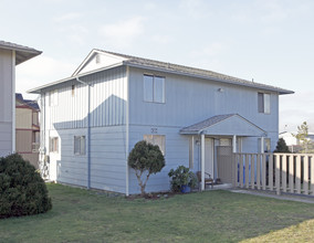 Beck Duplexes in Tacoma, WA - Building Photo - Building Photo