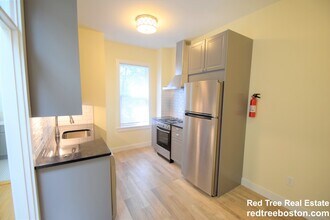 14 Leamington Rd, Unit 2 in Boston, MA - Building Photo - Building Photo