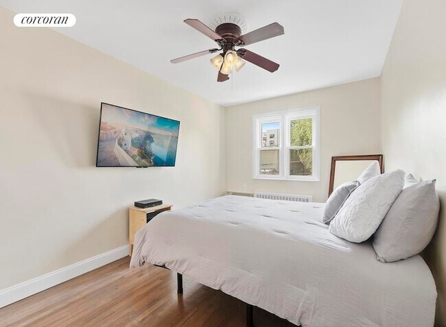 678 Midwood St, Unit 2 in Brooklyn, NY - Building Photo - Building Photo