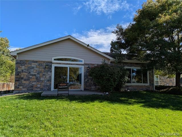 property at 1591 Roseanna Dr