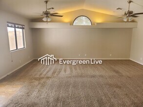 5913 E Ellis St in Mesa, AZ - Building Photo - Building Photo