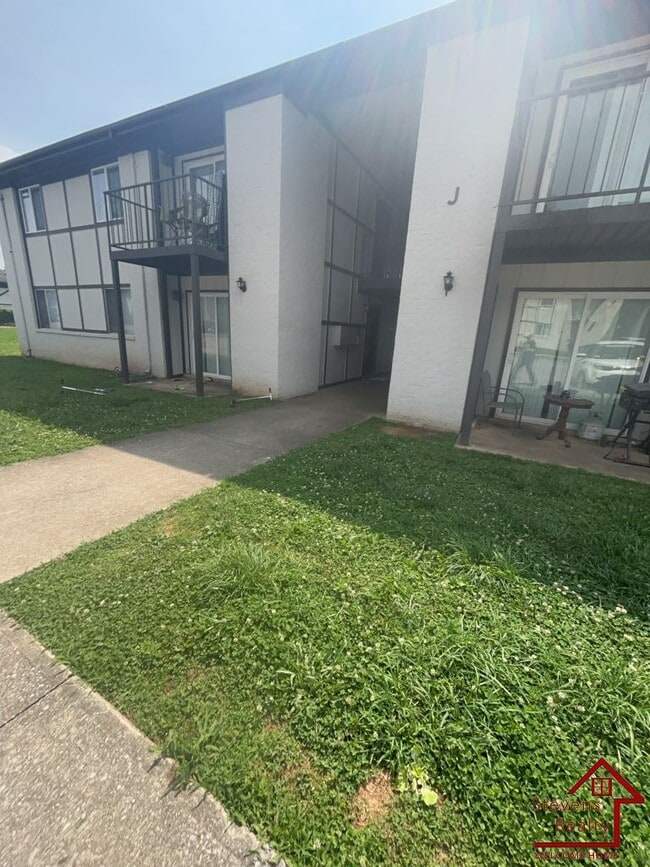 property at 235 Vinewood Rd