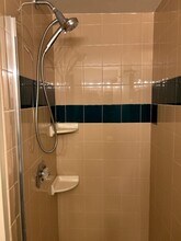 21808 Robin Dr in Anchorage, AK - Building Photo - Building Photo