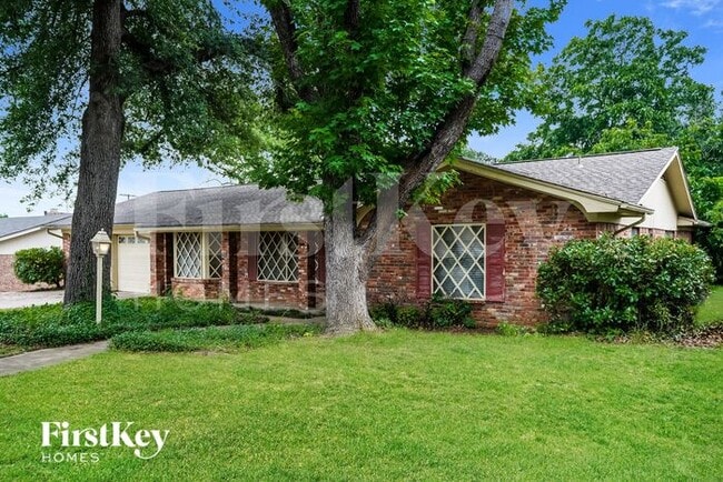 1424 Wreyhill Dr in Hurst, TX - Building Photo - Building Photo