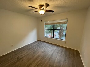 2142 Arbour Walk Cir in Naples, FL - Building Photo - Building Photo