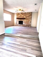 814 N Elkhart Ave in Lubbock, TX - Building Photo - Building Photo