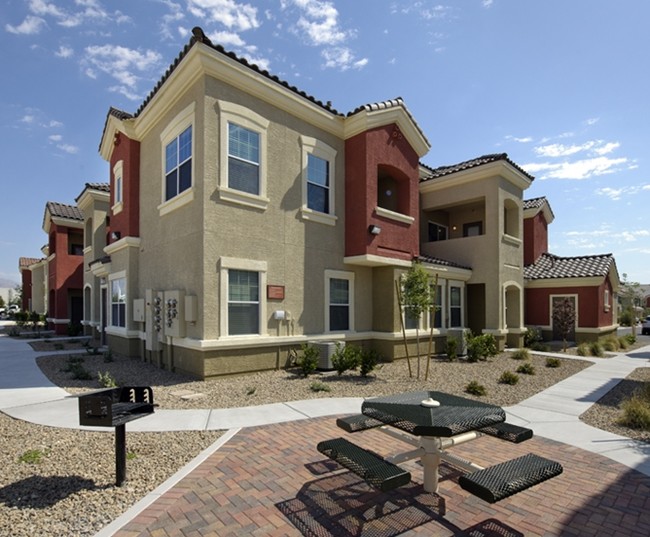 Ravello Townhomes: N. Las Vegas