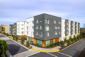 Midway Village Phase 1 - 4 in Daly City, CA - Building Photo - Primary Photo