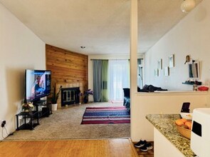 2280 S Oswego Way, Unit 301 in Aurora, CO - Building Photo - Building Photo