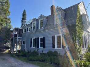 401 North St in Burlington, VT - Foto de edificio - Building Photo