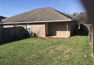 1742 Rock Hollow Loop, Unit 1742 in Bryan, TX - Building Photo - Building Photo