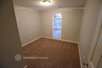 507 Meadowbrook Dr in Matthews, NC - Foto de edificio - Building Photo