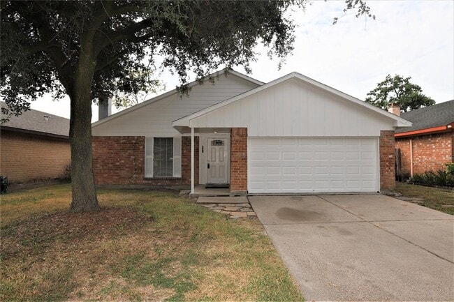 542 Connorvale Ln in Houston, TX - Foto de edificio - Building Photo