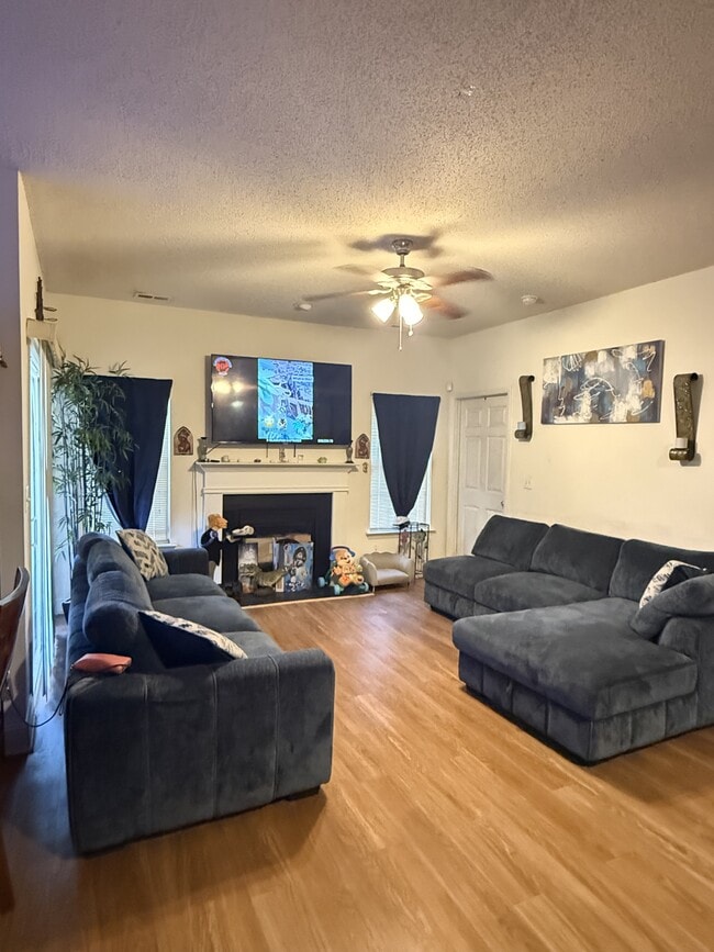 1206 Marne Ave in Durham, NC - Building Photo - Building Photo