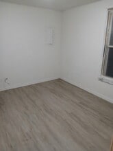 941 W 8th St in Sioux Falls, SD - Building Photo - Building Photo