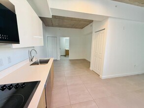 1159 NW 8th Ave in Miami, FL - Building Photo - Building Photo