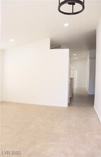 5112 W Foggia Ave in Las Vegas, NV - Building Photo - Building Photo