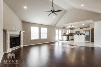 2303 SW Worthington Ave in Bentonville, AR - Foto de edificio - Building Photo