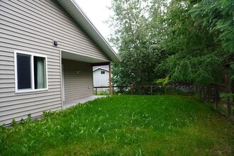 1705 Resurrection Blvd in Seward, AK - Building Photo - Building Photo