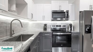 2995 Railside Lp, Unit 4-312 in Sanford, FL - Building Photo - Building Photo