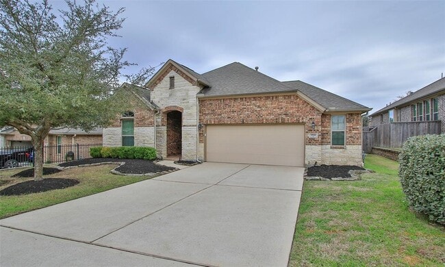 property at 3556 Woods Estates Dr