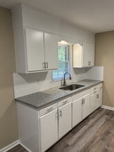 4849 Rosehill Rd in Fayetteville, NC - Building Photo - Building Photo