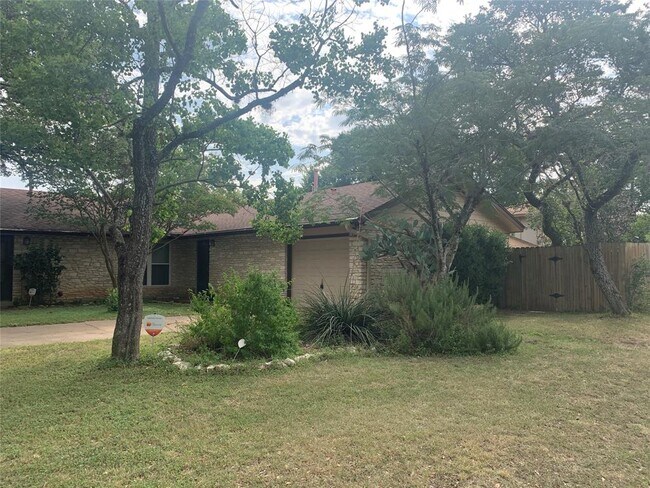 property at 11701 Bayou Bend