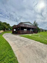 437 Carroll St in Clermont, FL - Building Photo