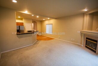 12890 SW Fonner Pond Pl in Tigard, OR - Building Photo - Building Photo