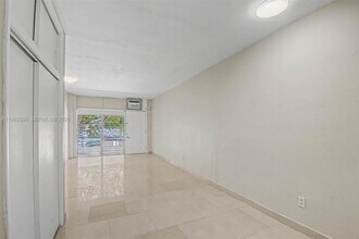 1685 Jefferson Ave in Miami Beach, FL - Foto de edificio - Building Photo