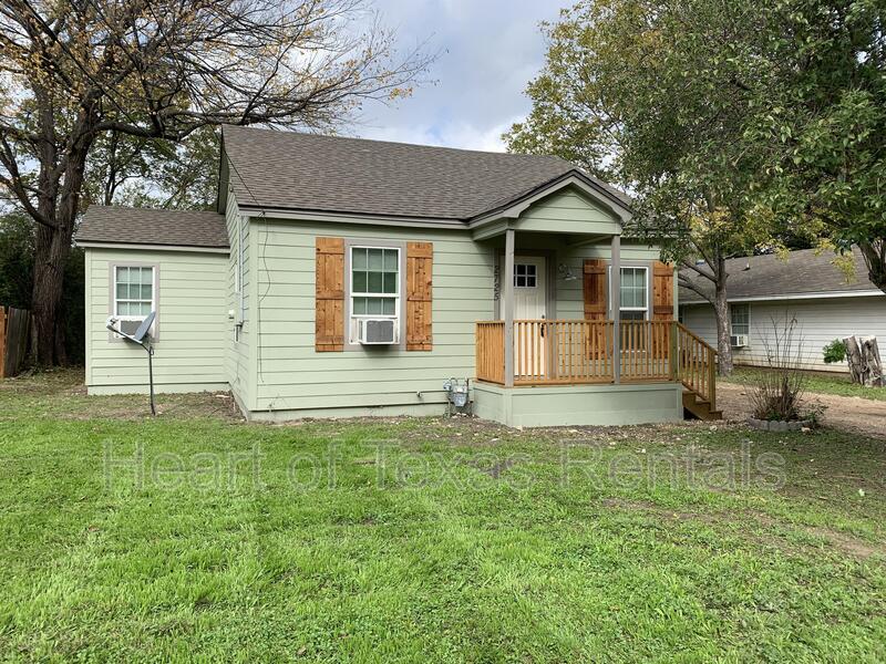 2725 Baylor Ave in Waco, TX - Building Photo