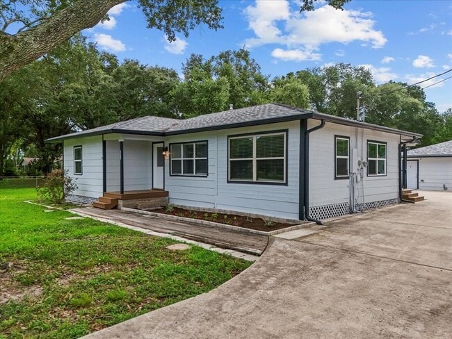 property at 2940 Piper Rd