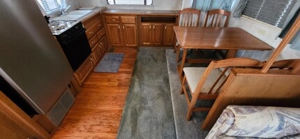 2155 Gary St in Klamath Falls, OR - Building Photo - Building Photo
