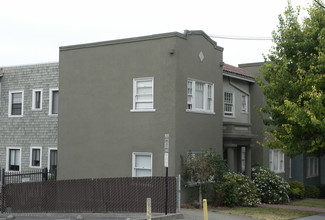 485 Cheney Ave in Oakland, CA - Building Photo - Building Photo