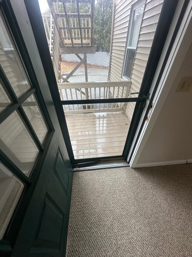 846 Main St, Unit 1b