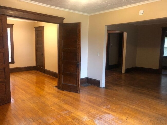 2937-2939 Fremont Ave N in Minneapolis, MN - Foto de edificio - Building Photo