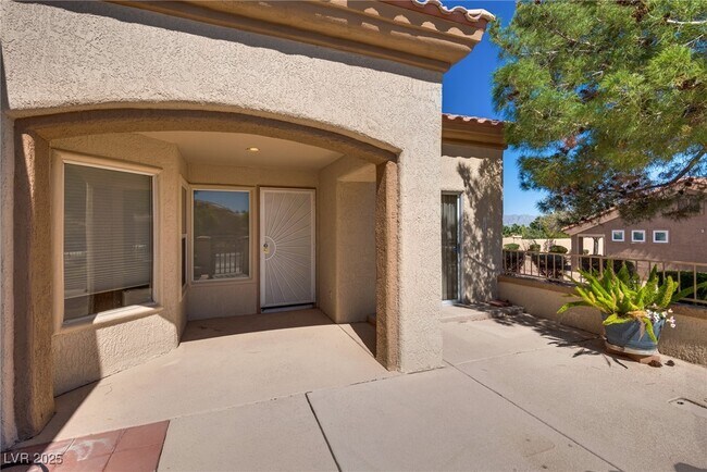 10408 Leafgold Dr in Las Vegas, NV - Building Photo - Building Photo
