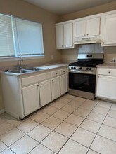 6 Pollux Cir E in Portsmouth, VA - Building Photo - Building Photo