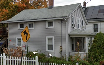 250 Litchfield St in Torrington, CT - Building Photo - Building Photo