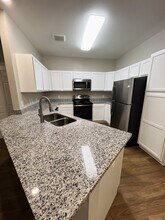 351 Lndg Rdg Dr, Unit 1011 in Haslet, TX - Building Photo - Building Photo