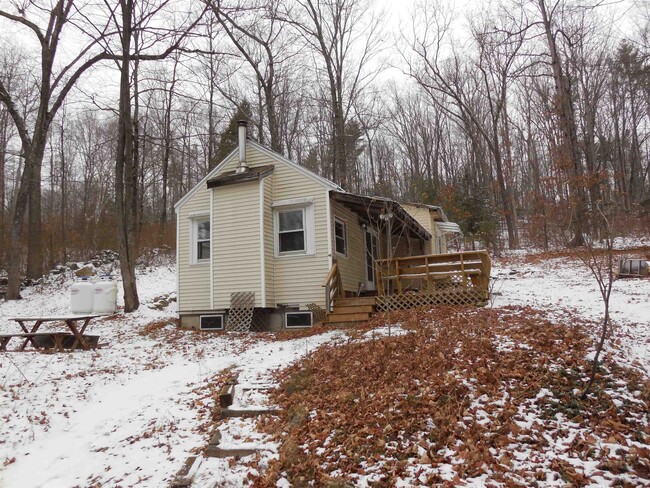 144 N Shore Rd in Derry, NH - Building Photo - Building Photo