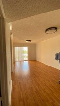 2441 SW 31st Ave in Miami, FL - Building Photo - Building Photo