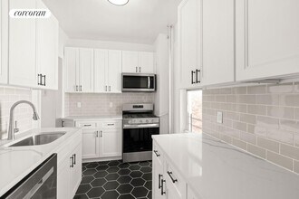 720 W 173rd St in New York, NY - Building Photo - Building Photo