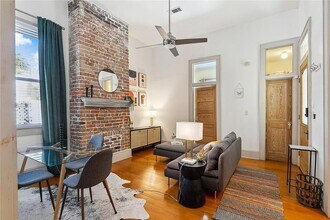 4409 S Liberty St in New Orleans, LA - Building Photo - Building Photo