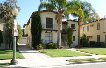 1100 N Maryland Ave in Glendale, CA - Building Photo - Building Photo